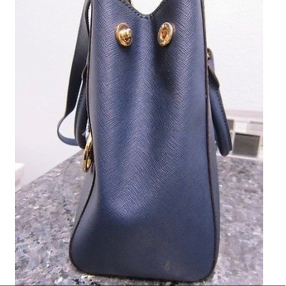 Michael Kors saffiano Sutton large satchel - Picture 3 of 6